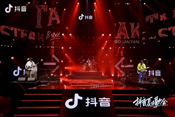 交友聊天哪个平台好?